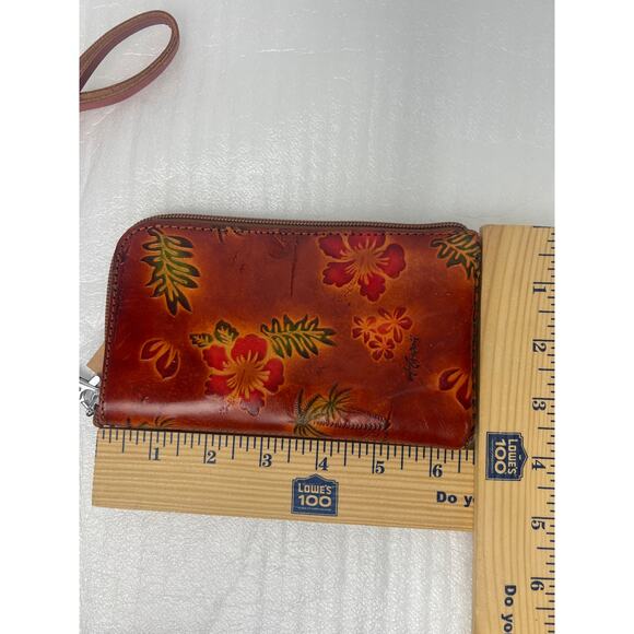 Elegant Handmade Hawaii Leather Passport Holder – New with Tag - Picture 10 of 11